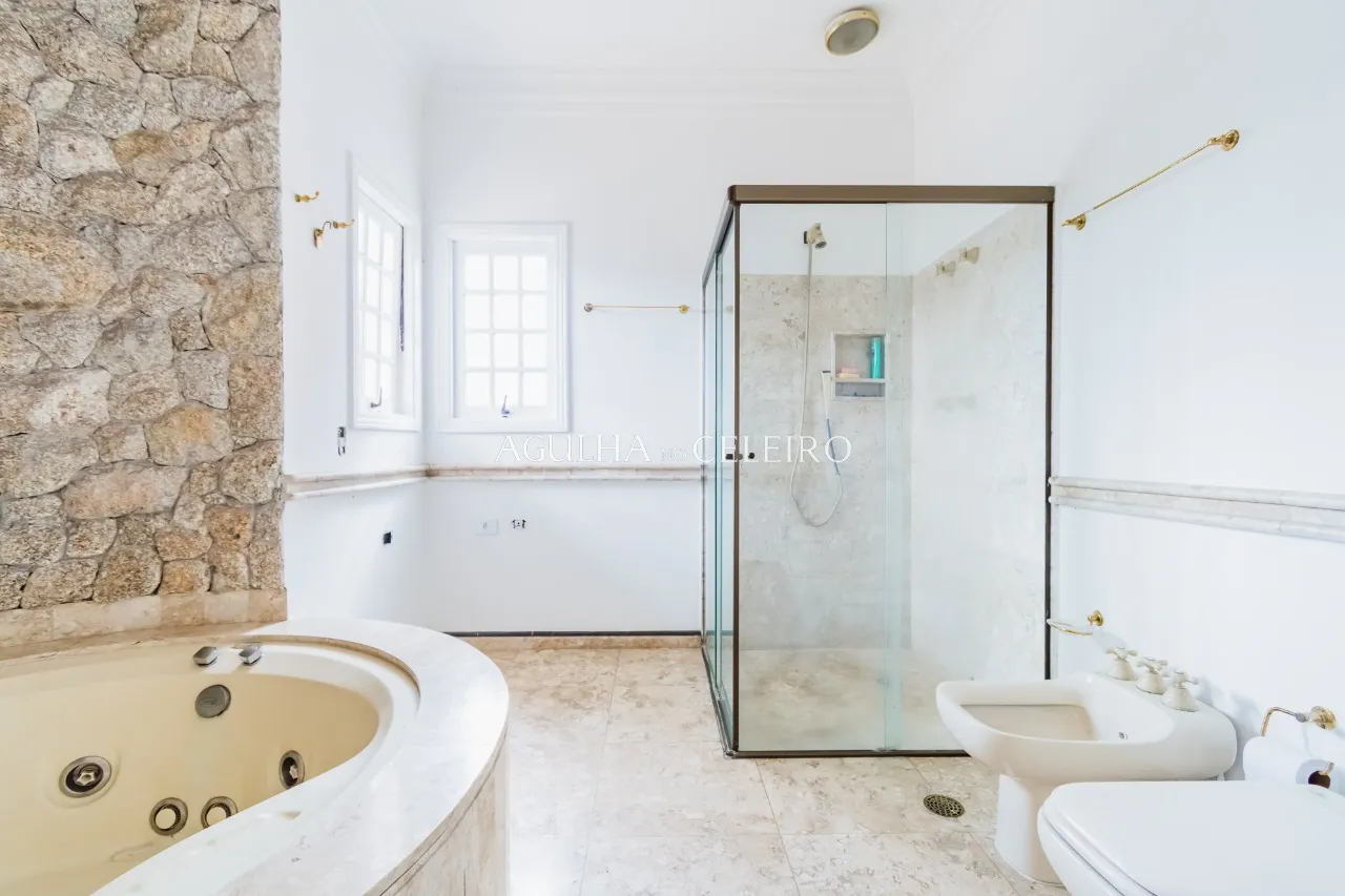 Venda/Jardim Guedala: Casa área externa ampla. – 9302 - 9302_COMLOGO-53