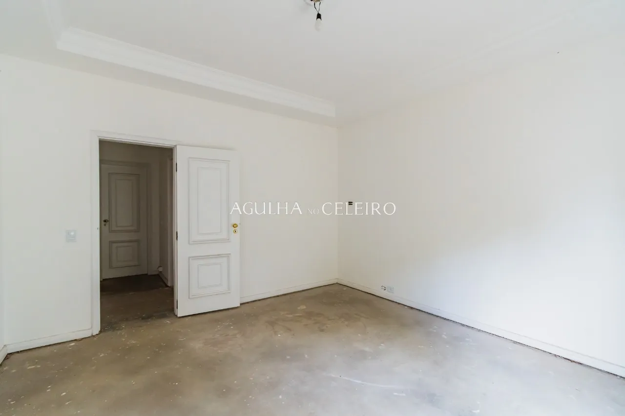 Venda/Jardim Guedala: Casa área externa ampla. – 9302 - 9302_COMLOGO-48