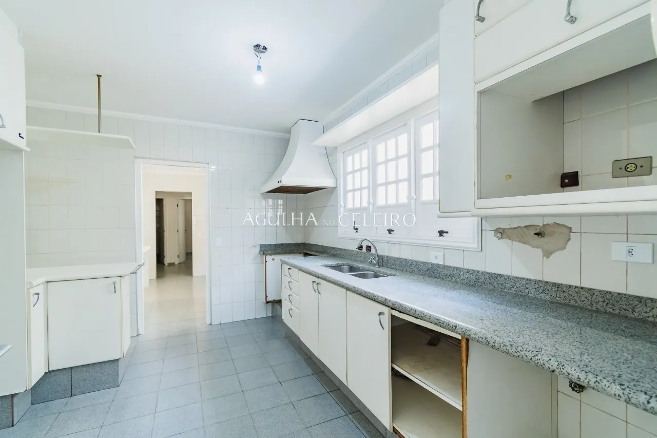 Venda/Jardim Guedala: Casa área externa ampla. – 9302 - 9302_COMLOGO-23