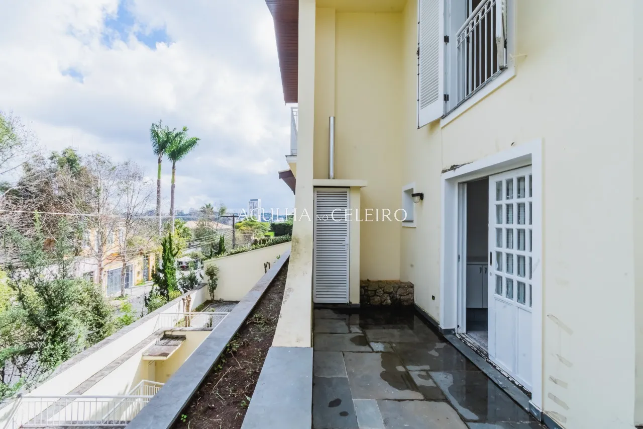 Venda/Jardim Guedala: Casa área externa ampla. – 9302 - 9302_COMLOGO-30