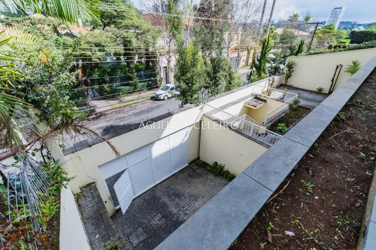 Venda/Jardim Guedala: Casa área externa ampla. – 9302 - 9302_COMLOGO-31