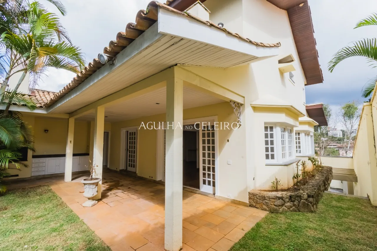 Venda/Jardim Guedala: Casa área externa ampla. – 9302 - 9302_COMLOGO-16