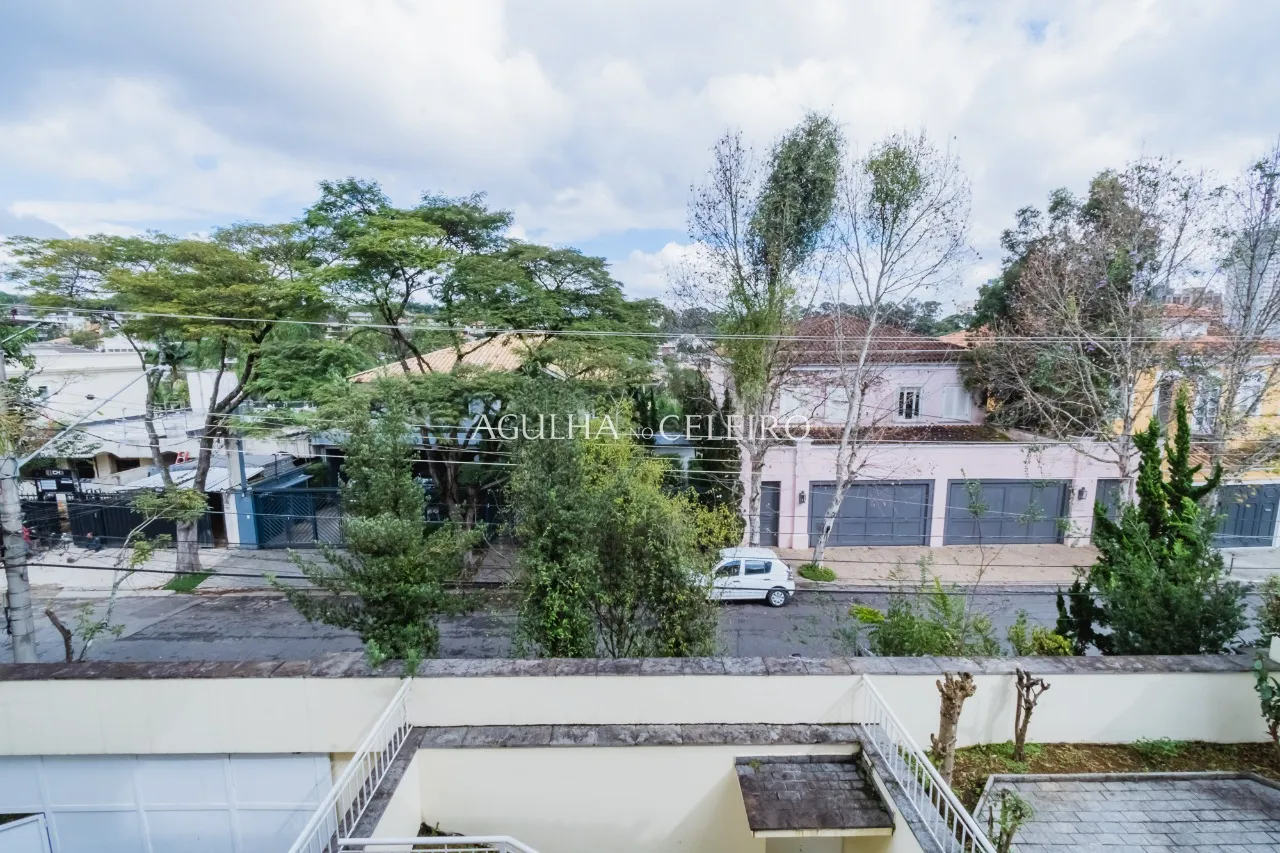 Venda/Jardim Guedala: Casa área externa ampla. – 9302 - 9302_COMLOGO-39