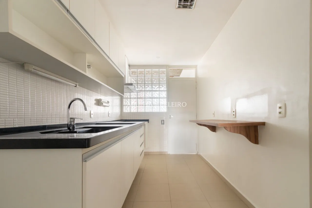 Venda/Itaim Bibi: Vista desejada! – AP3273