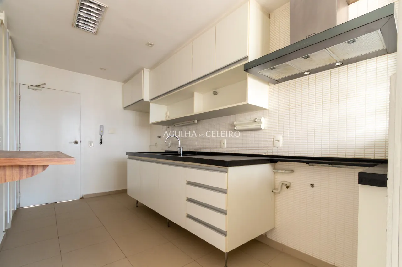 Venda/Itaim Bibi: Vista desejada! – AP3273