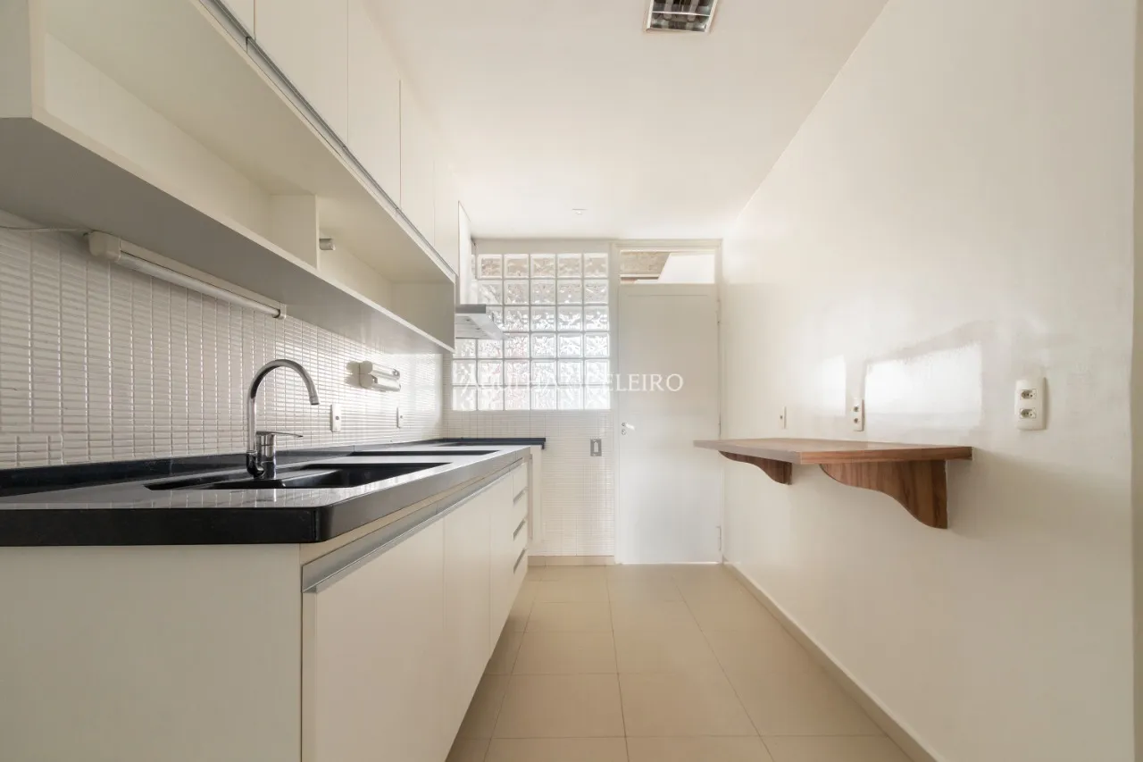 Venda/Itaim Bibi: Vista desejada! – AP3273