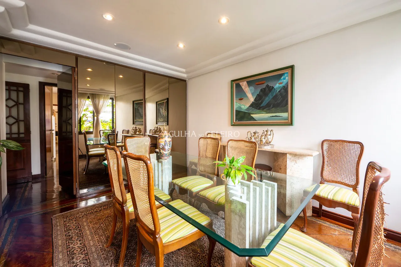 Apartamento situado em prédio com lazer e boa localização à venda no Itaim – AP5782