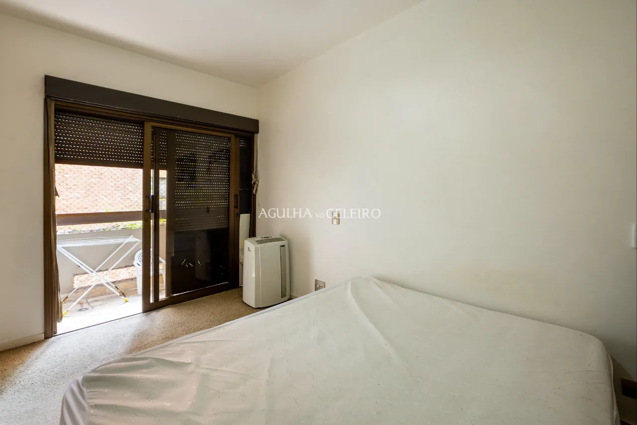 Apartamento situado em prédio com lazer e boa localização à venda no Itaim – AP5782