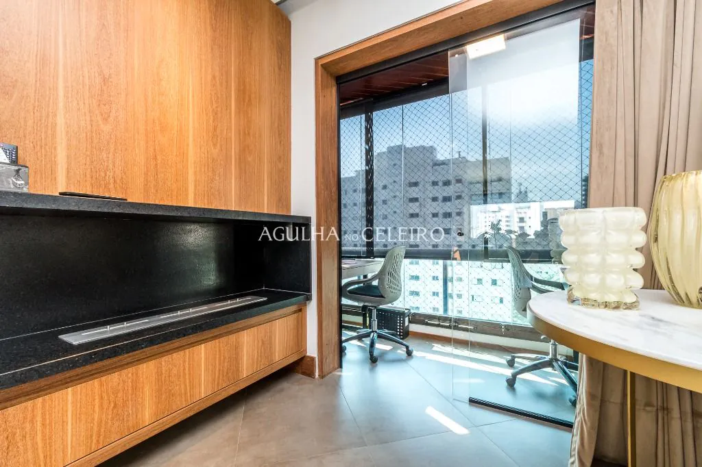 Apartamento encantador à venda em Moema. – AP7639
