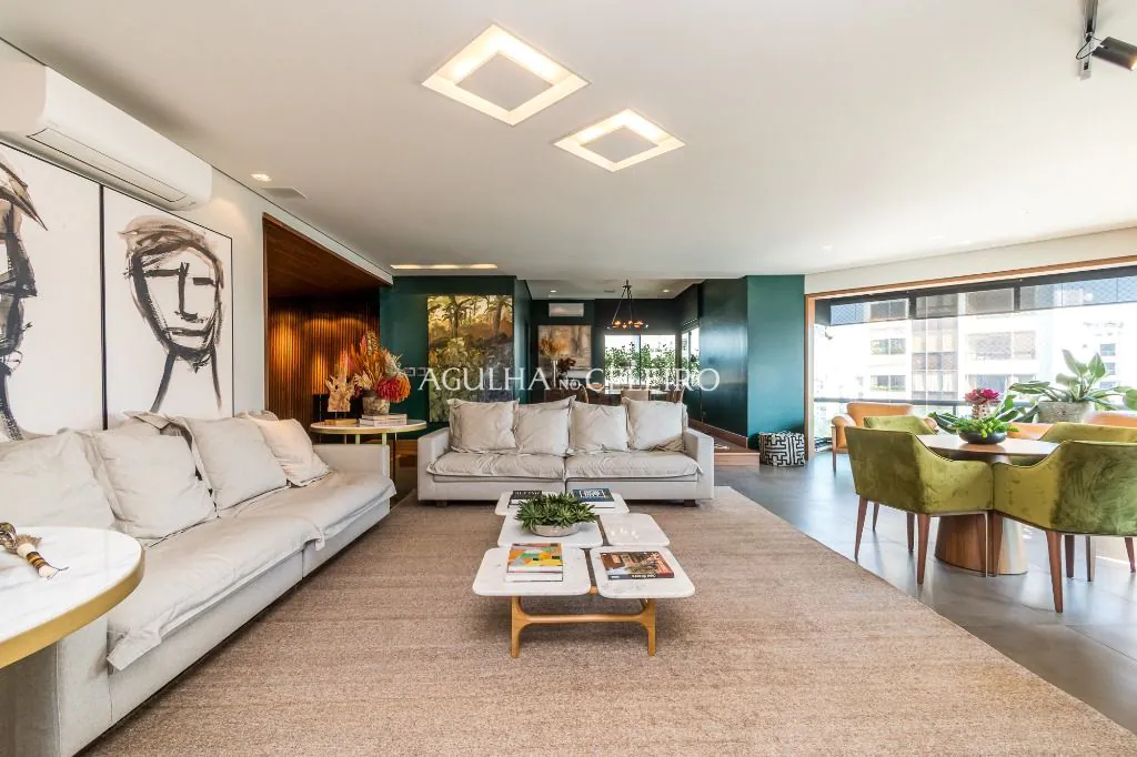 Apartamento encantador à venda em Moema. – AP7639