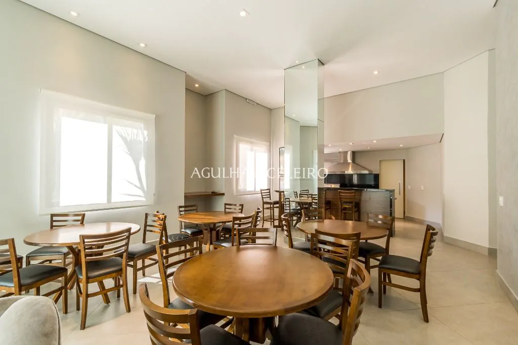 Apartamento encantador à venda em Moema. – AP7639