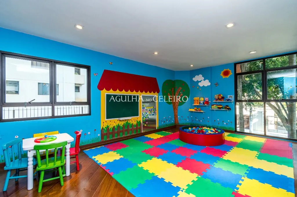 Apartamento encantador à venda em Moema. – AP7639