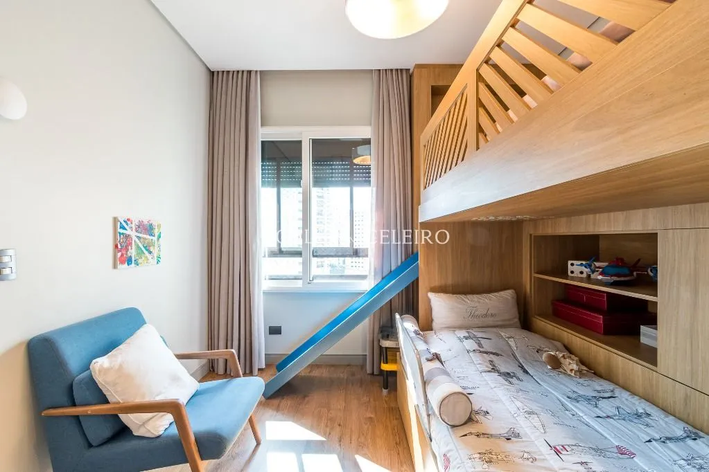 Apartamento encantador à venda em Moema. – AP7639