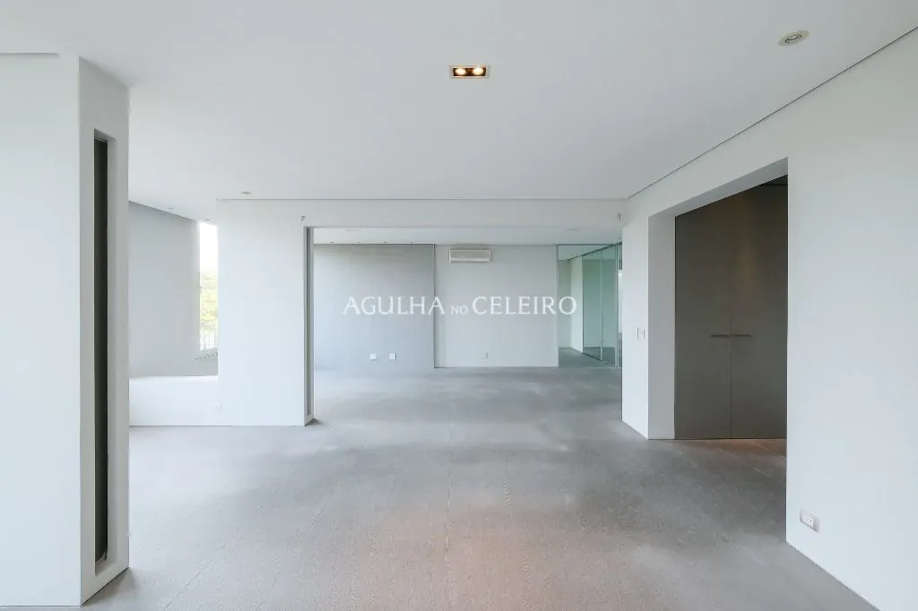 Venda/Itaim: Que vista! – AP8411