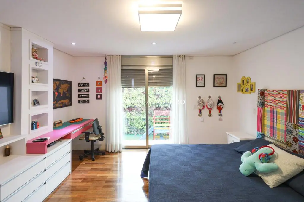 Venda/Jardim Paulista : Casa reformada para viver feliz prox ao Parque Ibirapuera – CA0898