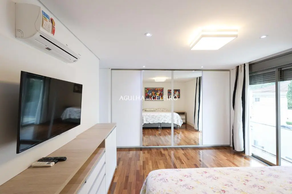 Venda/Jardim Paulista : Casa reformada para viver feliz prox ao Parque Ibirapuera – CA0898