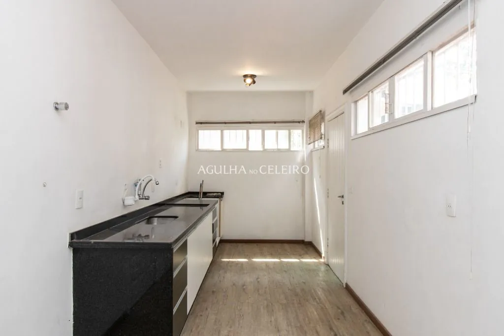 Venda/Locação/Jardim Paulista: Casa e Jardim! – CA1169