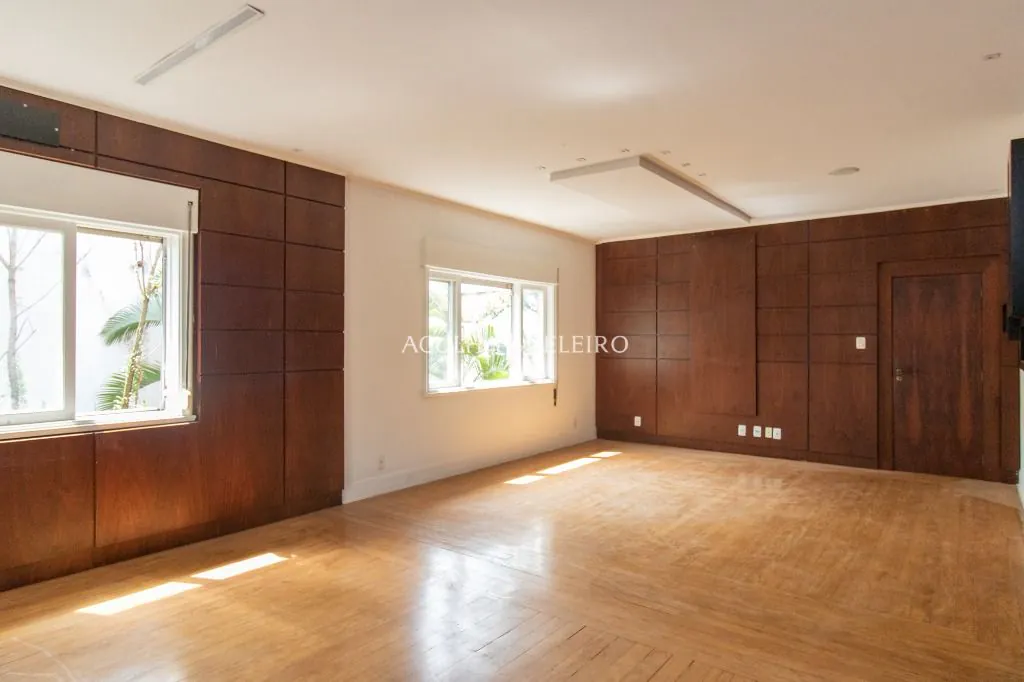 Venda/Locação/Jardim Paulista: Casa e Jardim! – CA1169