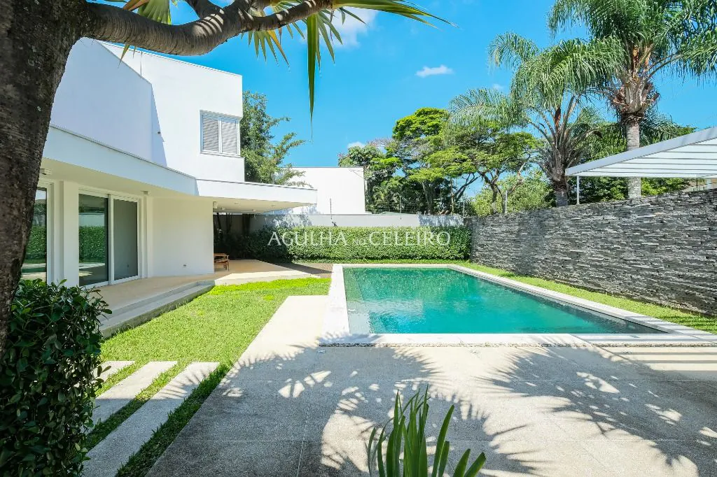 Venda/Jardim Luzitania: Casa Especial a passos do parque! – CA1252