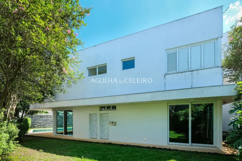 Venda/Jardim Luzitania: Casa Especial a passos do parque! – CA1252