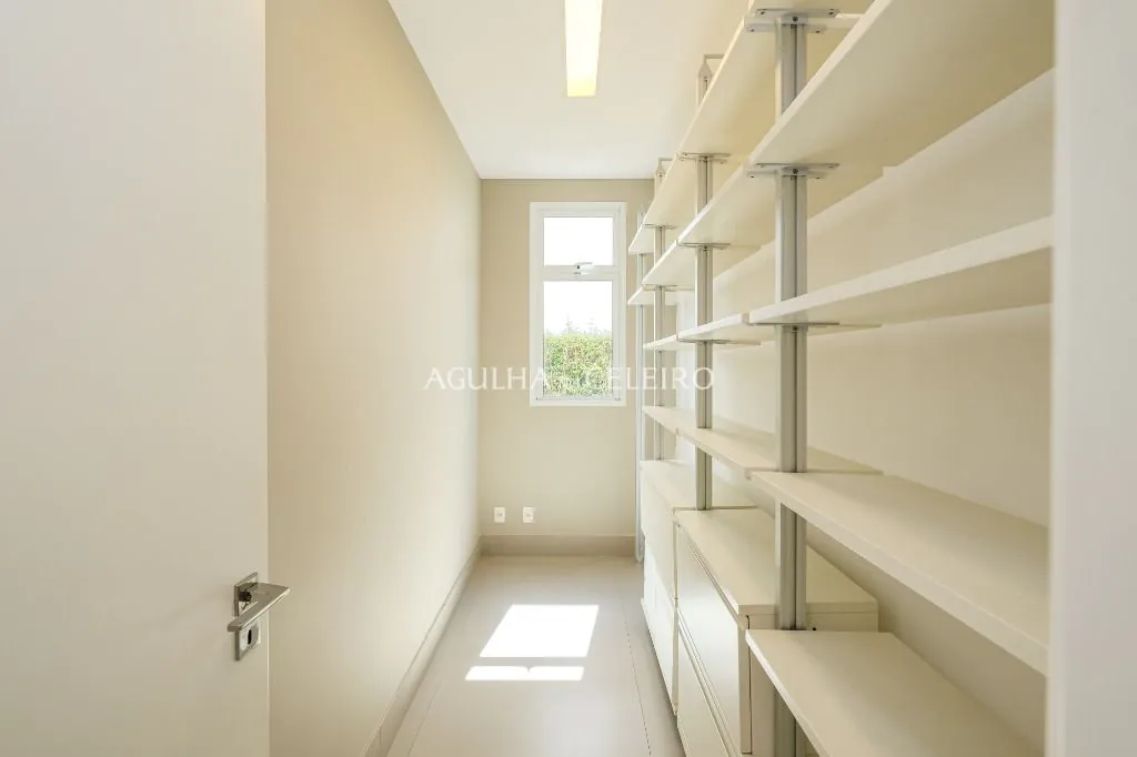 Venda/Jardim Luzitania: Casa Especial a passos do parque! – CA1252