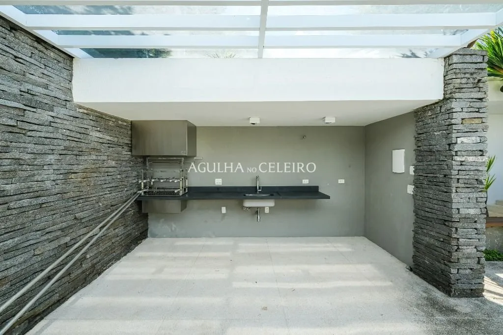 Venda/Jardim Luzitania: Casa Especial a passos do parque! – CA1252