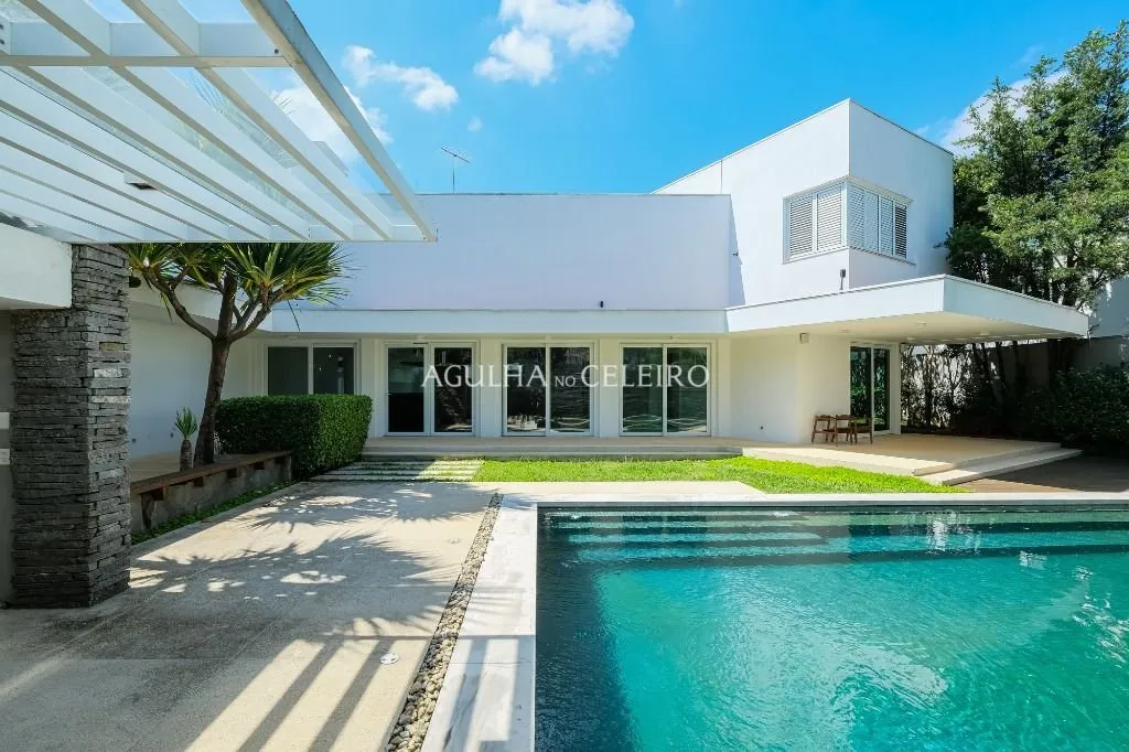 Venda/Jardim Luzitania: Casa Especial a passos do parque! – CA1252