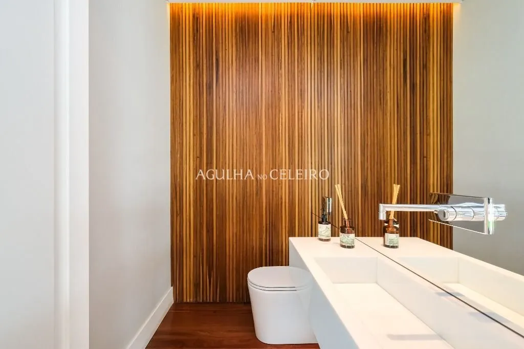 Venda/Jardim Luzitania: Casa Especial a passos do parque! – CA1252