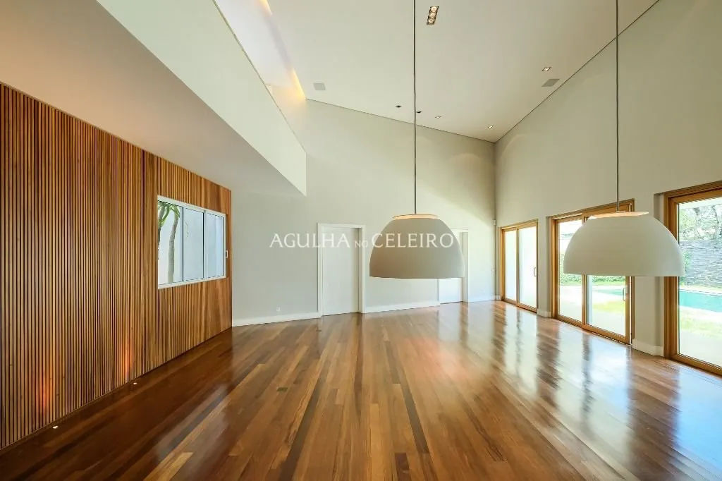 Venda/Jardim Luzitania: Casa Especial a passos do parque! – CA1252