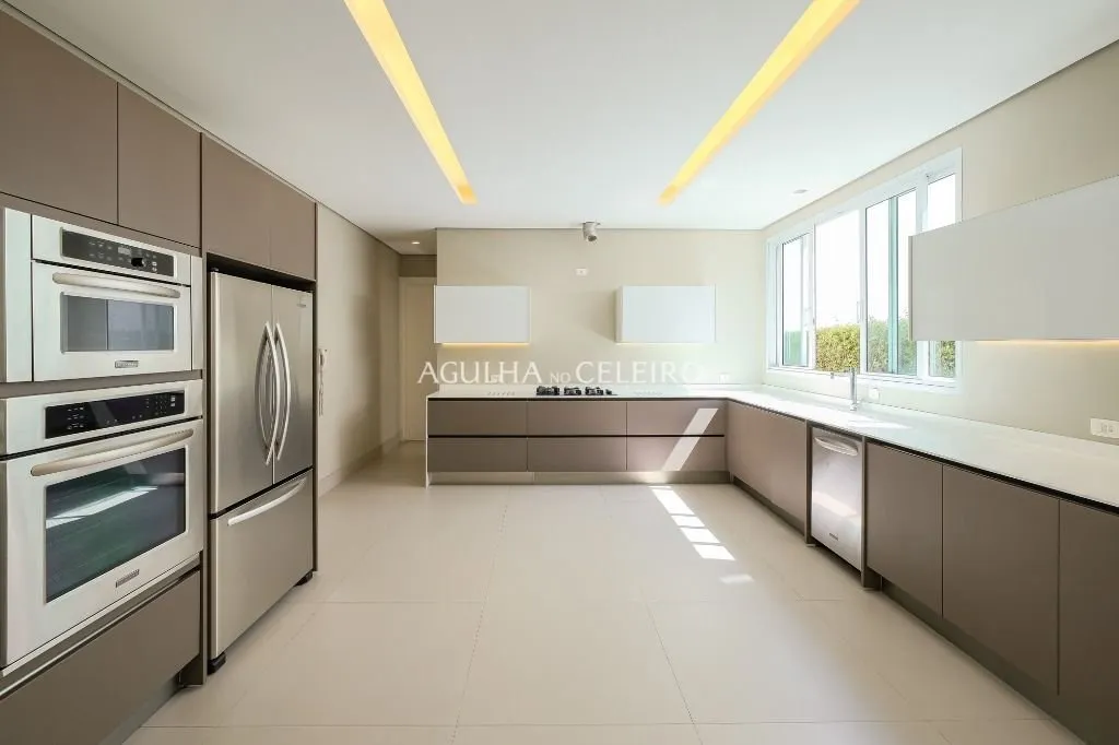 Venda/Jardim Luzitania: Casa Especial a passos do parque! – CA1252