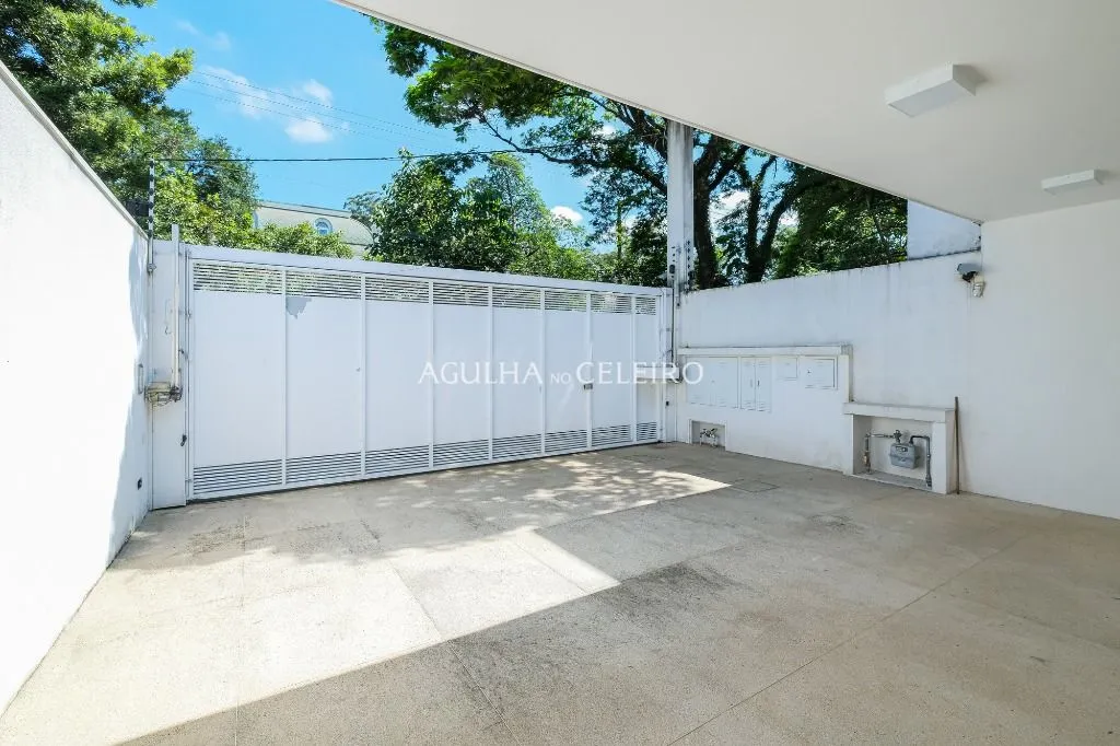 Venda/Jardim Luzitania: Casa Especial a passos do parque! – CA1252