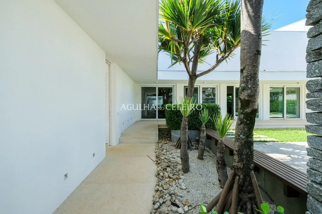 Venda/Jardim Luzitania: Casa Especial a passos do parque! – CA1252