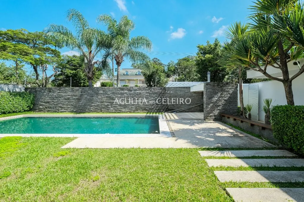 Venda/Jardim Luzitania: Casa Especial a passos do parque! – CA1252