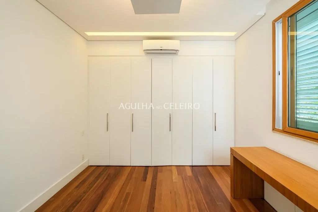 Venda/Jardim Luzitania: Casa Especial a passos do parque! – CA1252