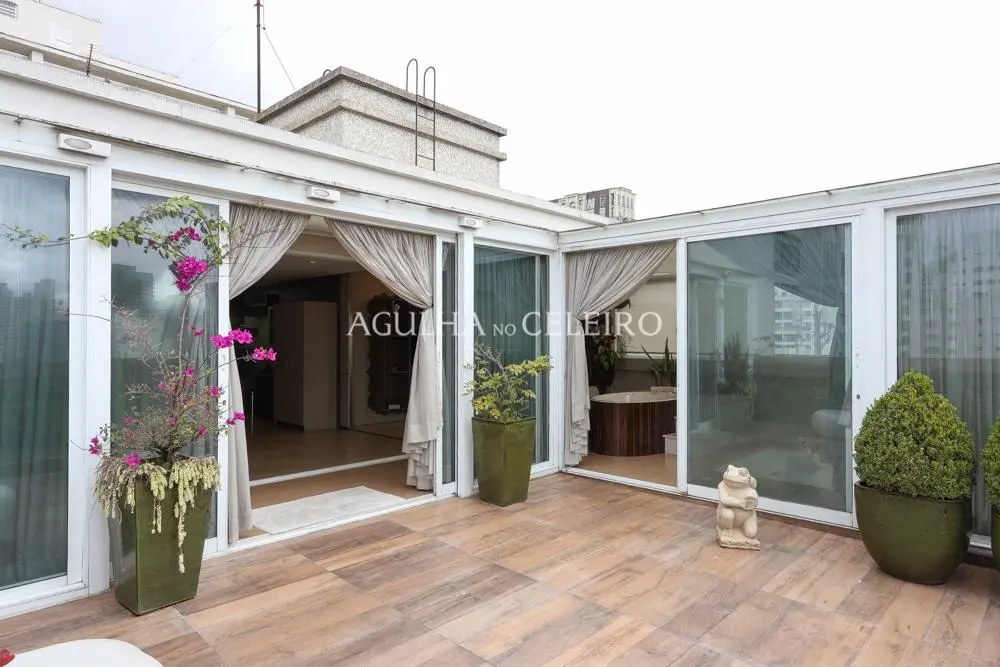 Venda/Jardim América: Cobertura Impecável na melhor localização do Jardins! – CO0645