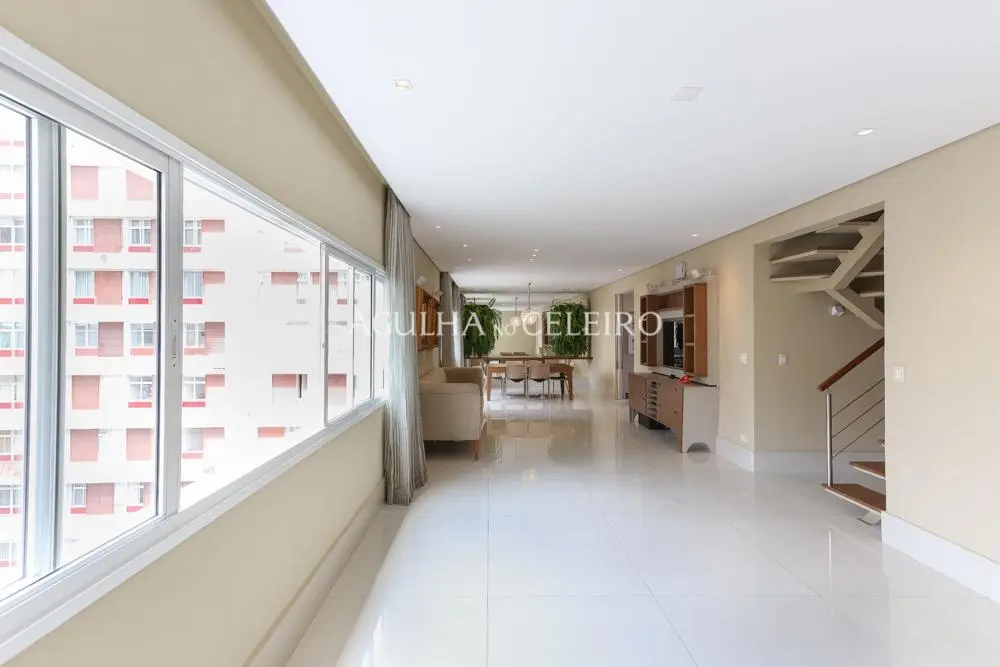 Venda/Jardim América: Cobertura Impecável na melhor localização do Jardins! – CO0645