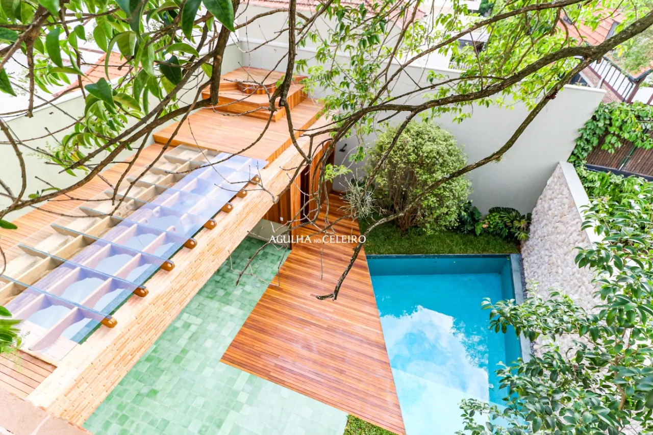 Uma casa especial, para pessoas especiais à venda no Jardim Paulista – 10137 - Rua Marechal Bittencourt, 91- (192 de 276)