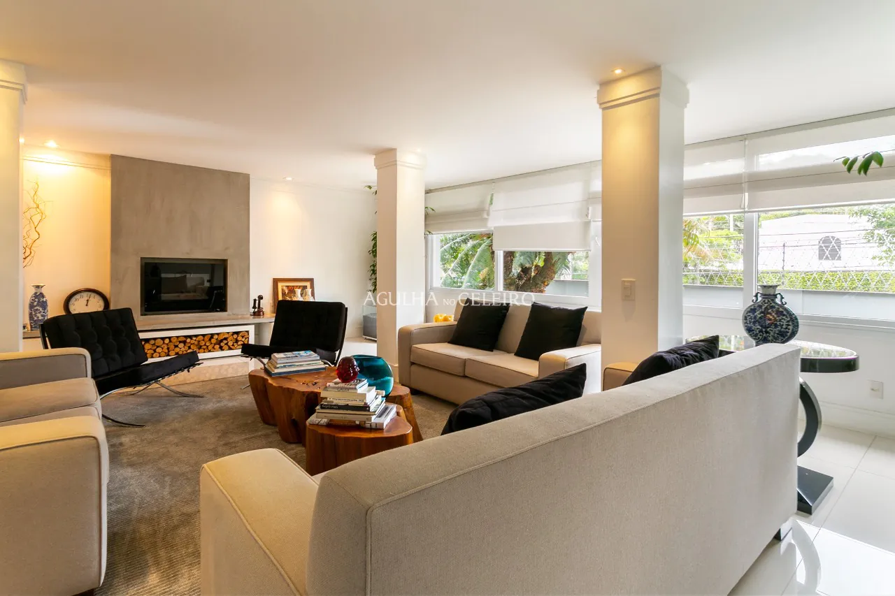 Linda casa em Pinheiros reformada à venda em Pinheiros – 12278 - casa -a - venda - pinheiros (1)