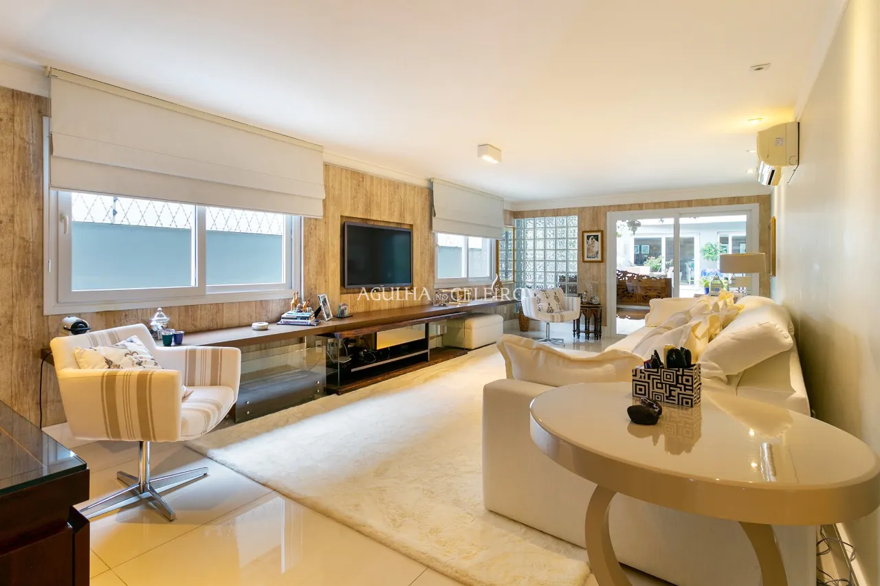 Linda casa em Pinheiros reformada à venda em Pinheiros – 12278 - casa -a - venda - pinheiros (15)