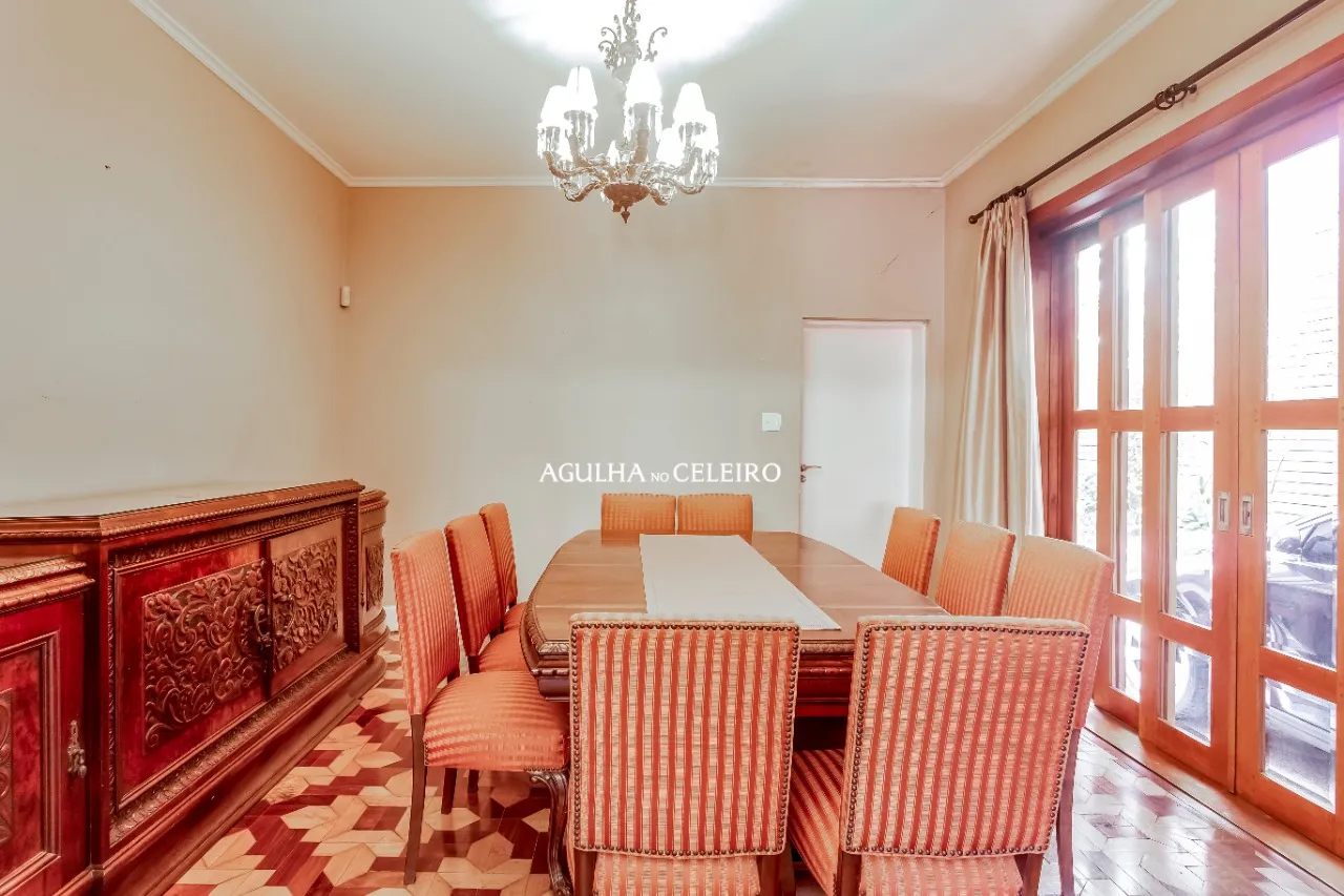 Casa com área externa repleta de verde à venda no Jardim Paulista – 12415 - IMG_0019