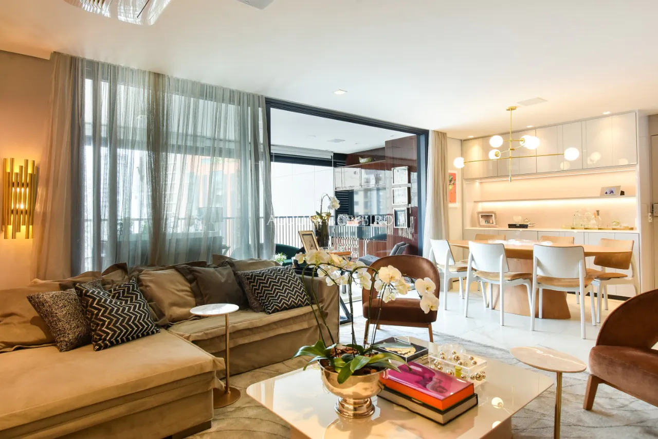 Apartamento moderno à venda em Moema. – 12496