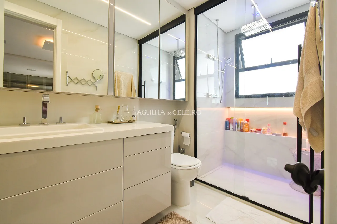 Apartamento moderno à venda em Moema. – 12496