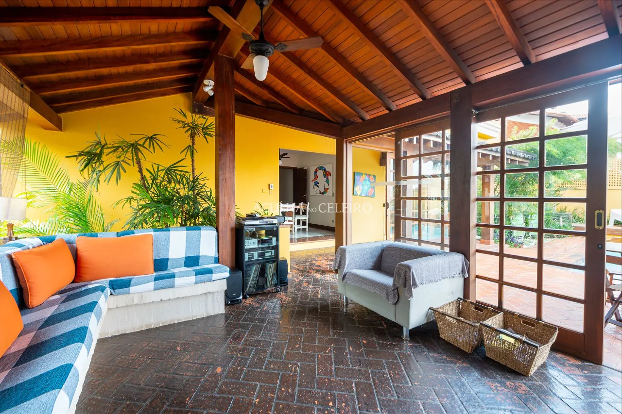 Uma casa clássica e intimista à venda em Pinheiros com planta de 436m² – 12617 - aparatamento - a - venda - em - alto - de - pinheiros (7)