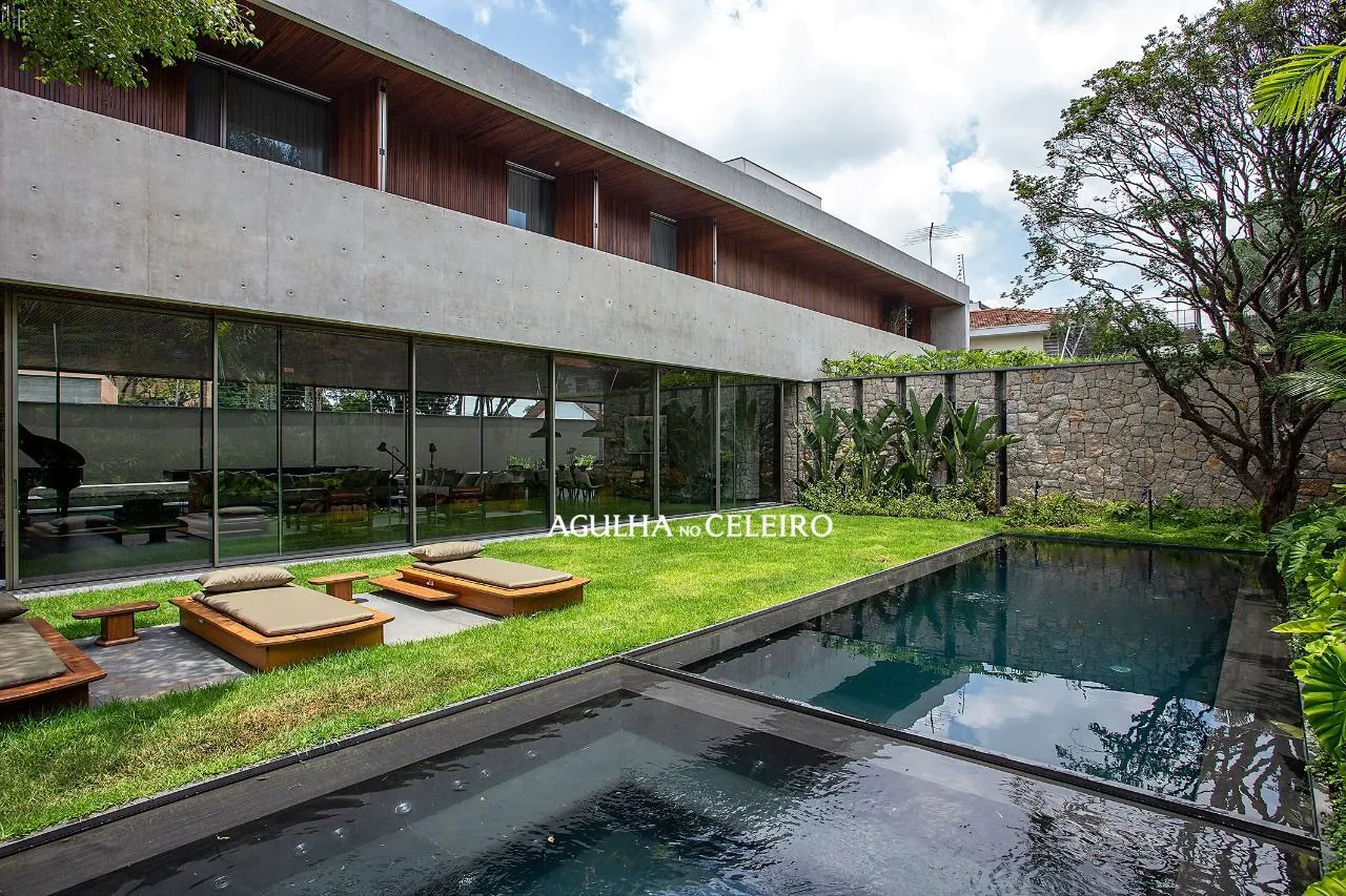 Uma casa única, assinada por Gui Mattos em Alto de Pinheiros. – 12801