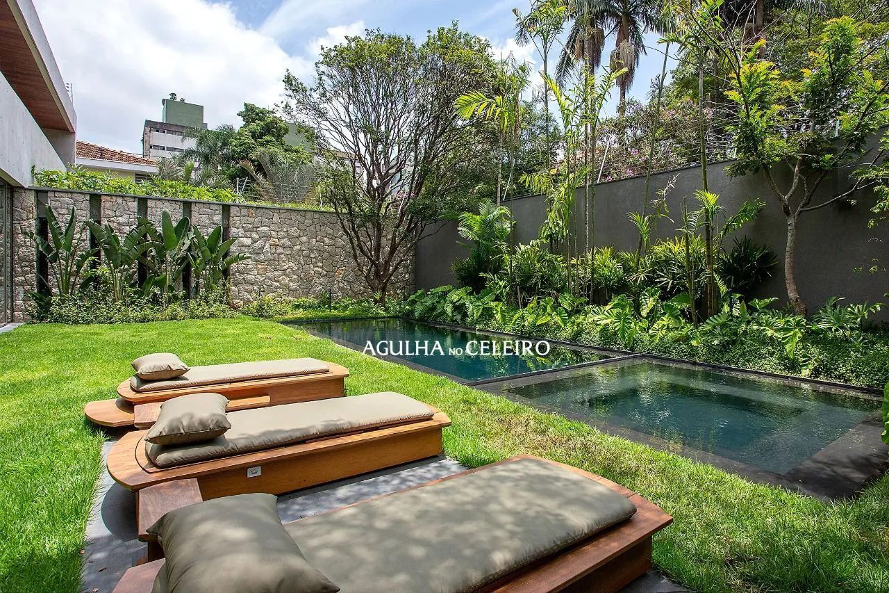 Uma casa única, assinada por Gui Mattos em Alto de Pinheiros. – 12801