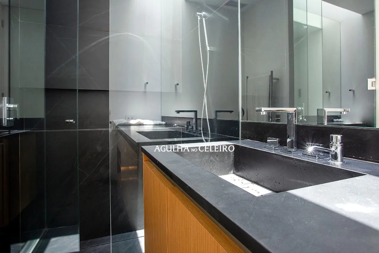 Uma casa única, assinada por Gui Mattos em Alto de Pinheiros. – 12801