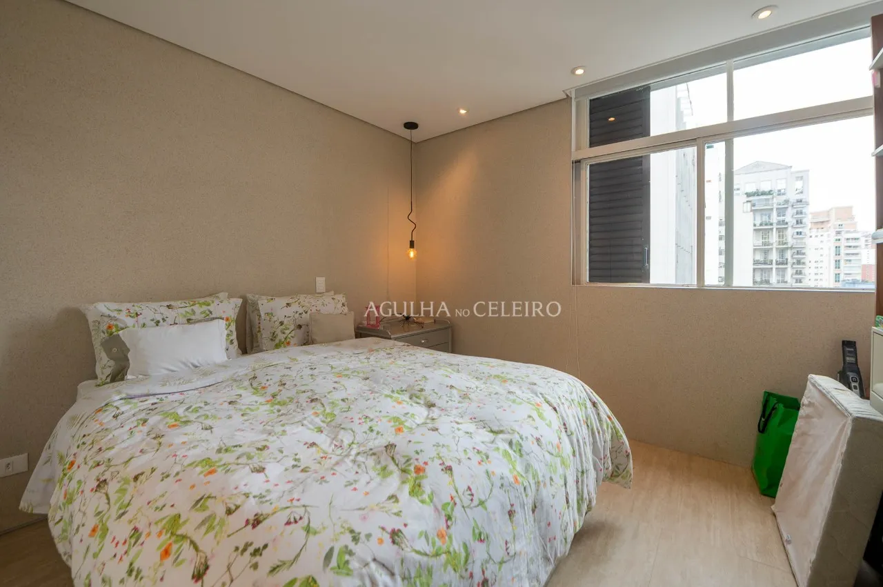 Apê com reforma moderna, para você fazer tudo a pé nos jardins. – 12838