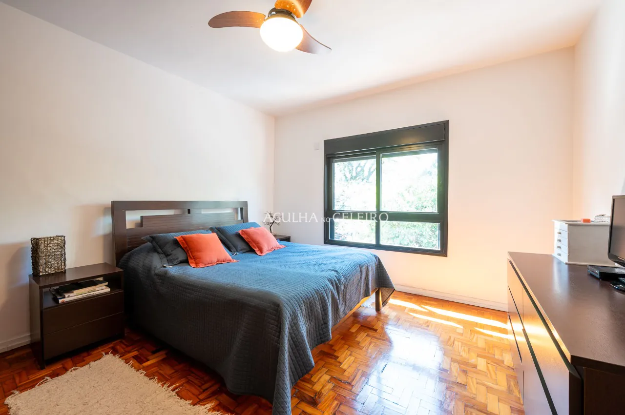 Casa charmosa e na medida em Alto de Pinheiros – 12987