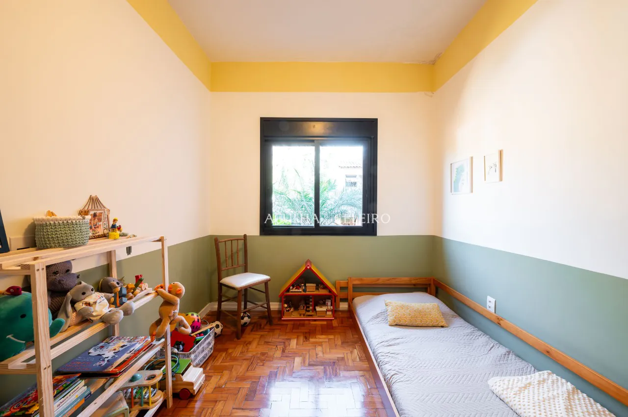 Casa charmosa e na medida em Alto de Pinheiros – 12987