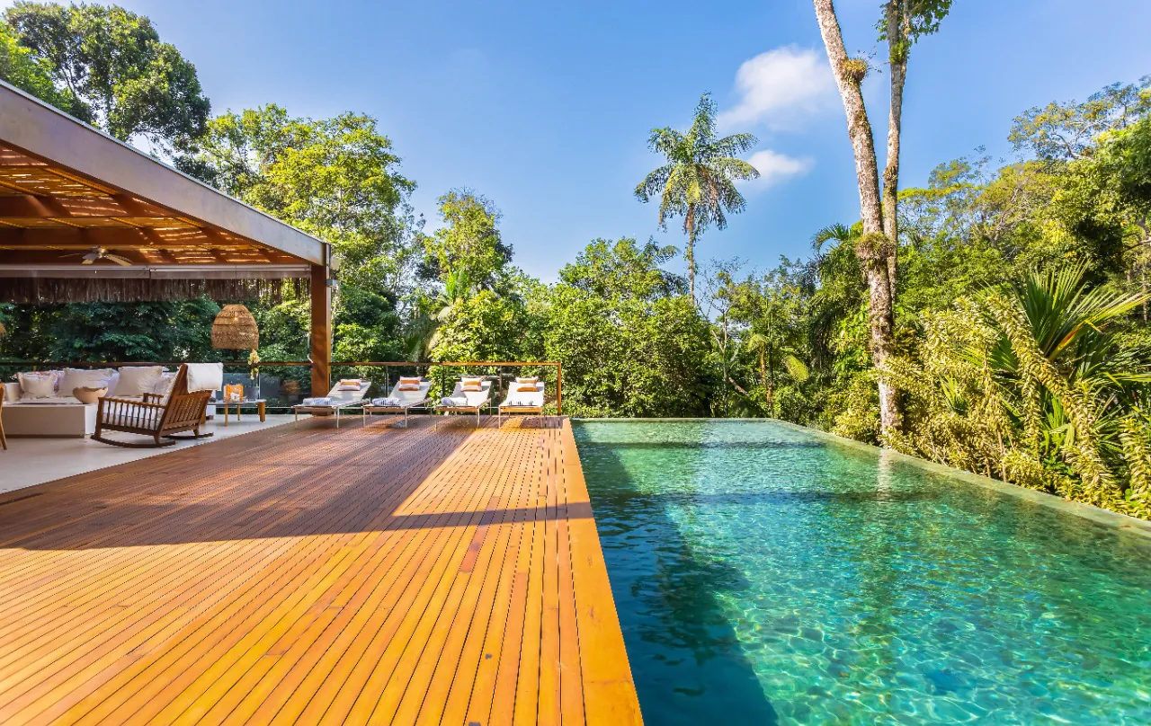 Casa de praia lindíssima, cercada pela Mata Atlântica na Praia de São Pedro. – 13195 - Alta Resolução78